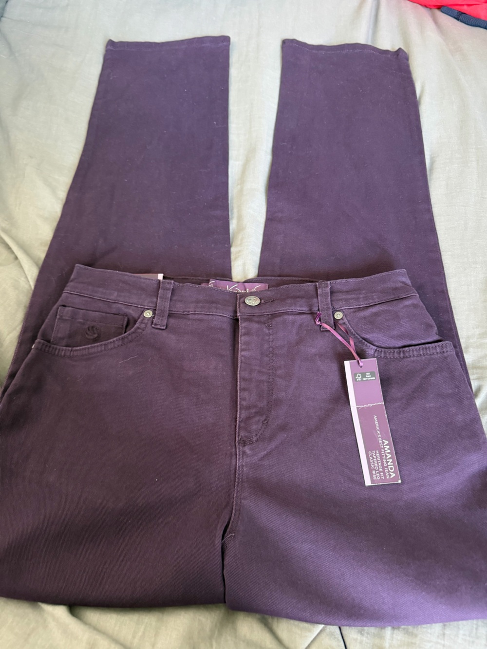 NWT GLORIA VANDERBILT High-Rise Straight Jeans in Deep Purple 6
